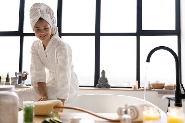 how to clean a bathroom fast